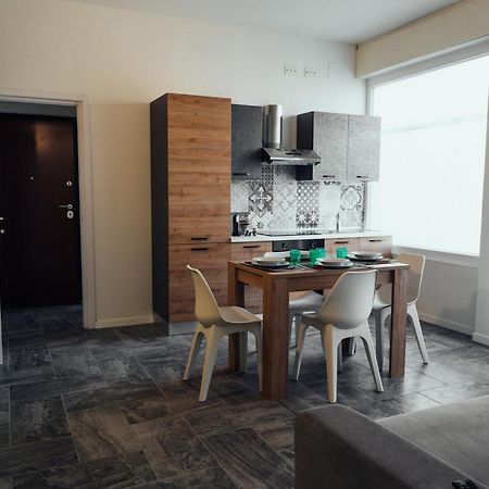 Roberta House Apartman Rozzano Kültér fotó