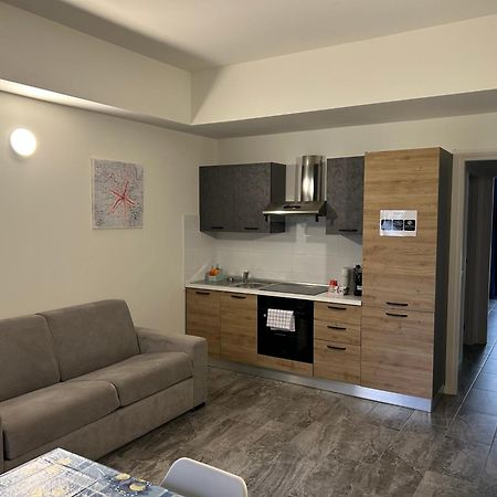 Roberta House Apartman Rozzano Kültér fotó