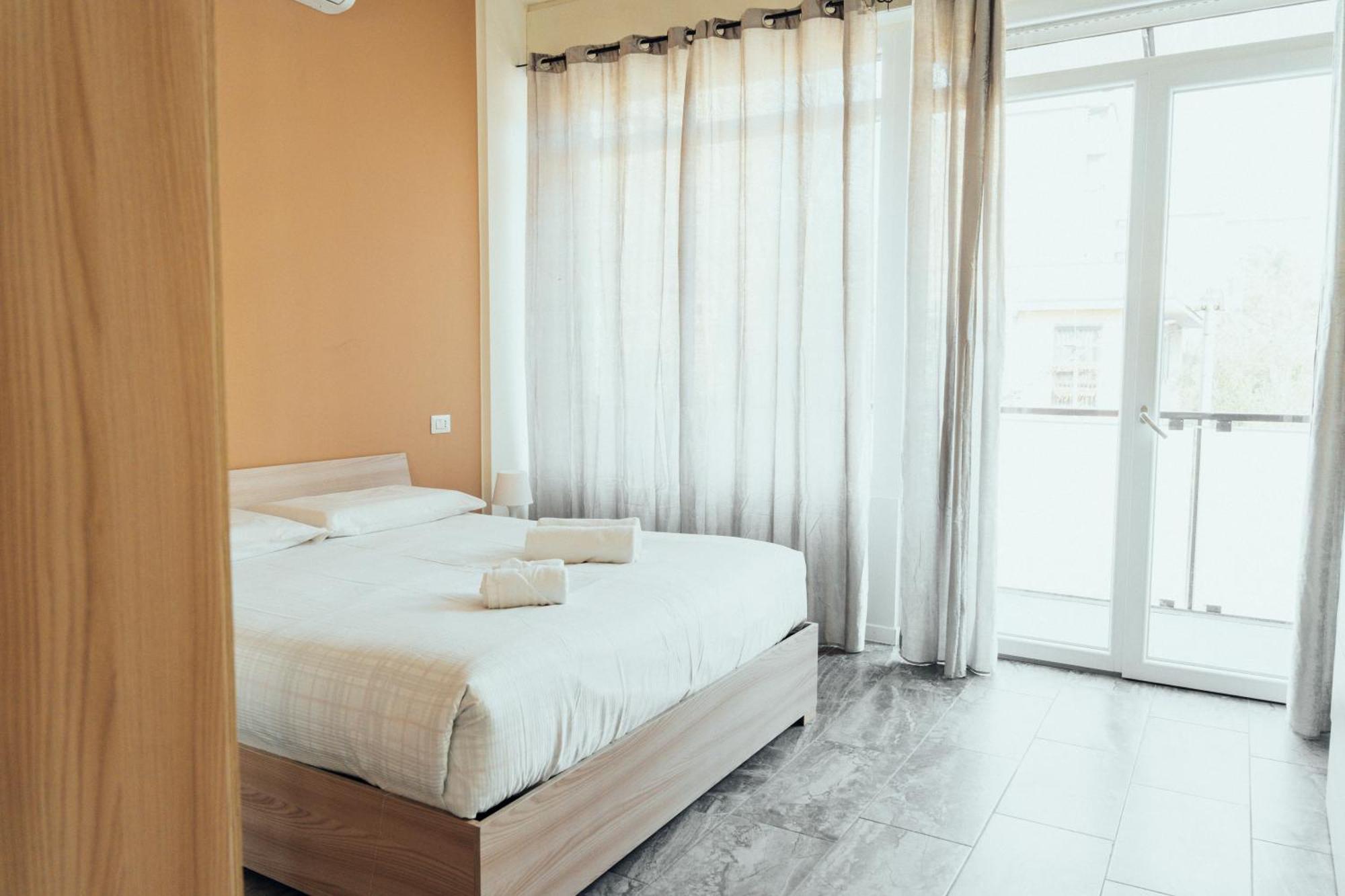 Roberta House Apartman Rozzano Kültér fotó